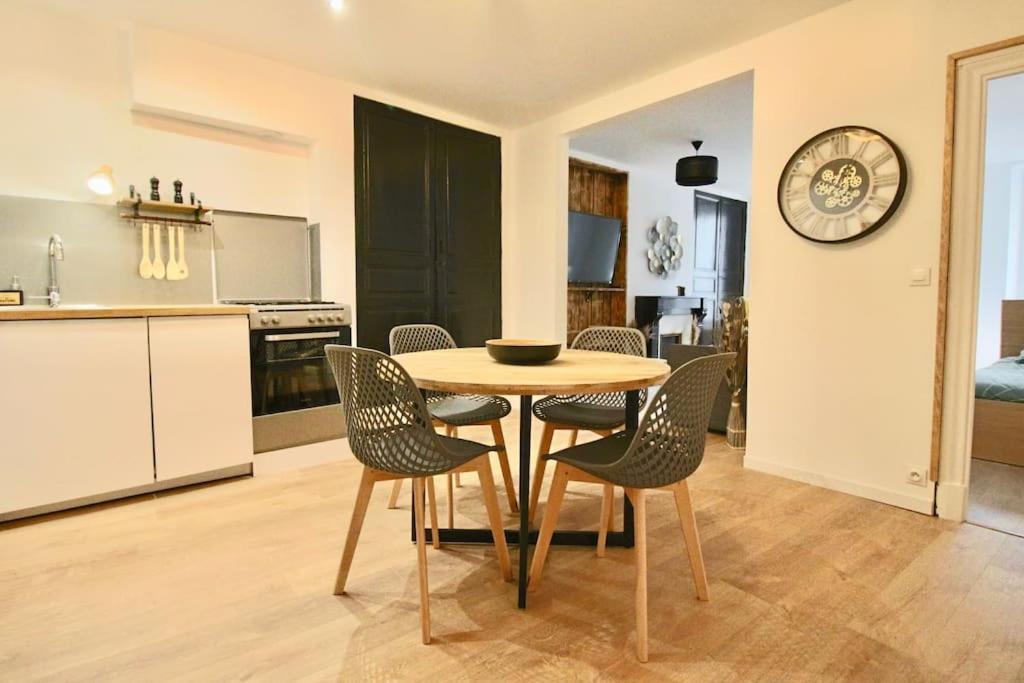 Appartement Centre บริยูด ภายนอก รูปภาพ