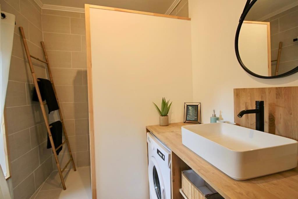 Appartement Centre บริยูด ภายนอก รูปภาพ